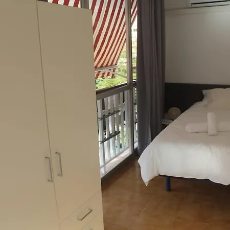 Aguaazul Steps From The Sea In * 貝尼多姆