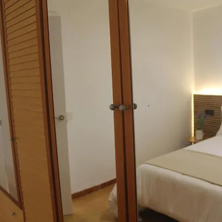 公寓 Aguaazul Steps From The Sea In