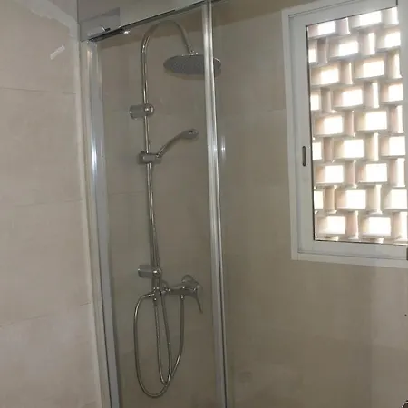 公寓 Aguaazul Steps From The Sea In 貝尼多姆