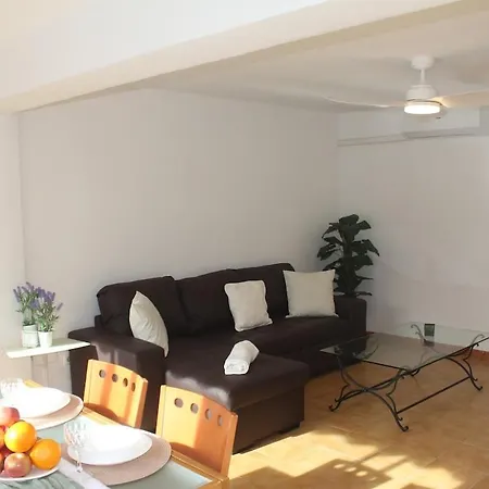 Aguaazul Steps From The Sea In 貝尼多姆